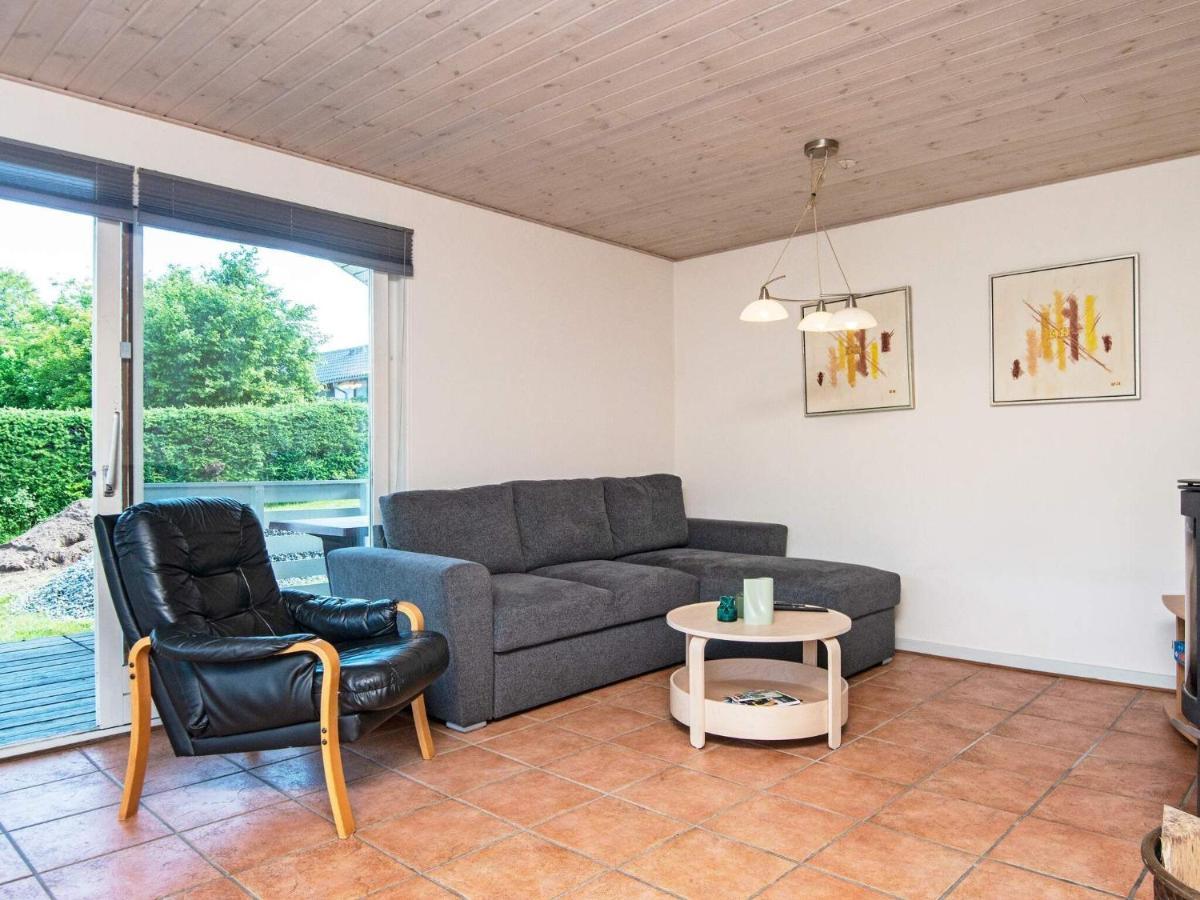 4 Person Holiday Home In B Rkop Borkop Luaran gambar
